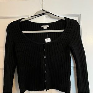 NWT American Eagle Cropped Black Cardigan Size Small